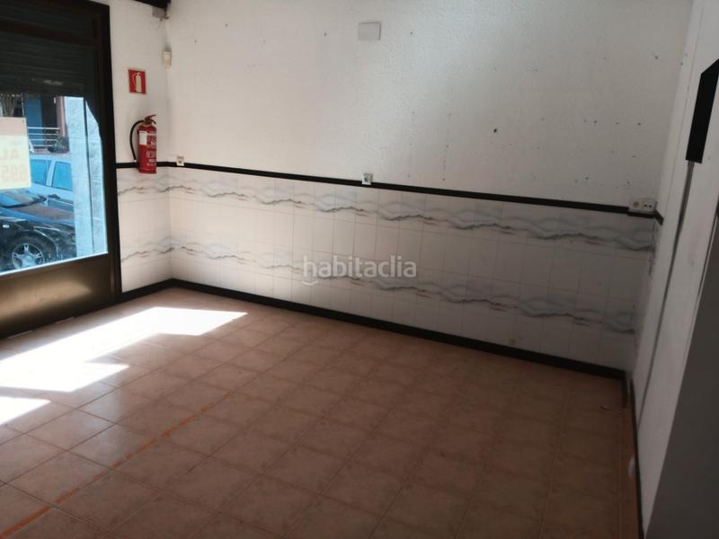Foto 6e164a1b-037e-4171-8b9b-30abf35c18fa. Lloguer local comercial a calle venancio bosco 6 a Castro - Urdiales