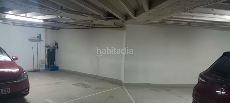 Foto ae279a57-60a8-4d58-98f1-4565b0746f9e. Parking coche en calle santander 12 en Centro Castro - Urdiales