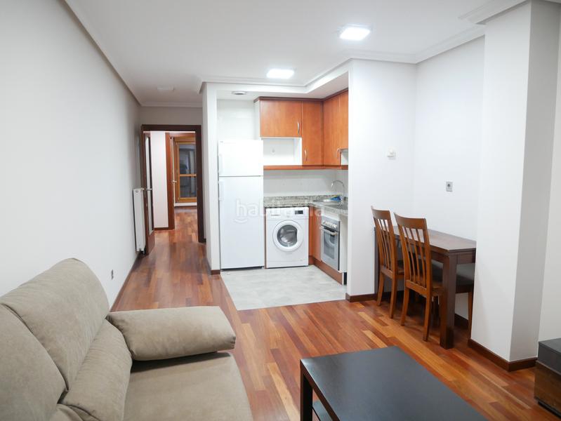 Foto e9ac25b9-de75-4ccc-8480-bdd16f9bf9b7. Appartement in avenida de pando 9 in Milán - Pumarín Oviedo