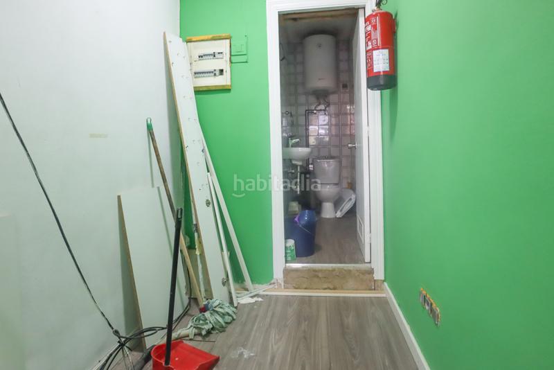 Foto 03e0e258-59ed-42e0-8612-d18ff6c99252. Lloguer local comercial a Oviedo - calle tenderina 145 a Oviedo