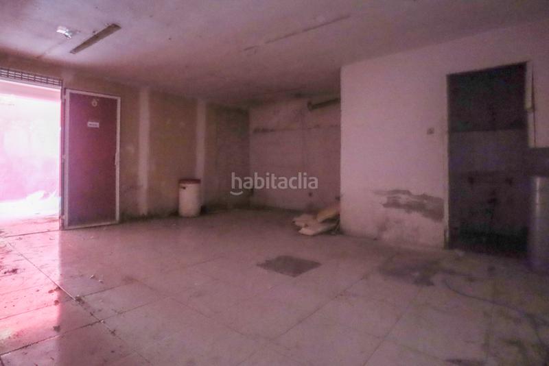 Foto 19d6ecc6-515c-4ed2-83ca-9e0d951056d8. Location local commercial dans Oviedo - calle tenderina 145 dans Oviedo