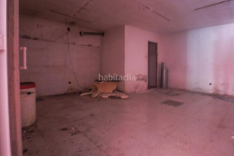 Foto 84c06dc4-e452-4687-8c7a-b1f77014ea96. Location local commercial dans Oviedo - calle tenderina 145 dans Oviedo