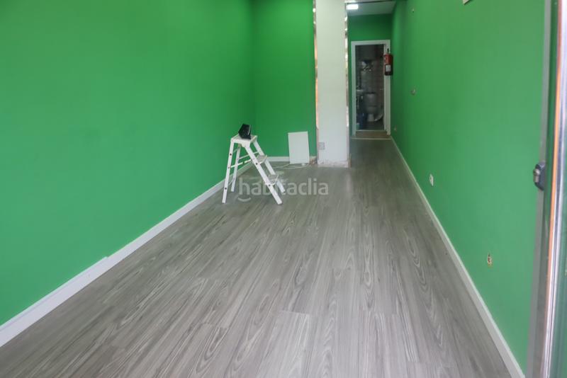 Foto f97e54c6-644a-4324-badf-cc27a95a4d23. Location local commercial dans Oviedo - calle tenderina 145 dans Oviedo