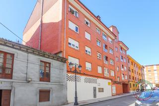 Local commercial en Oviedo - calle favila 4. Tu prximo xito comercial empieza aqu! local en venta en parqu
