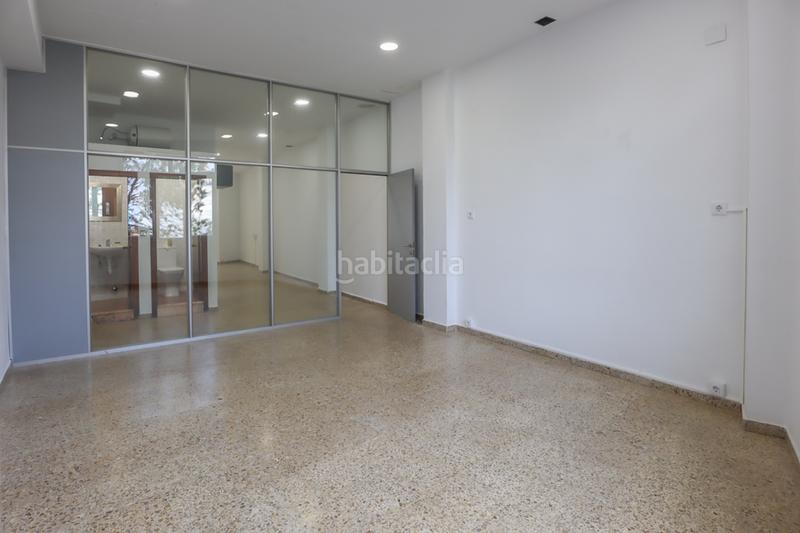 Foto c4a41515-5c87-4466-baec-4543f6362175. Rent business premise in Oviedo - san pedro mestallón 11 in Oviedo