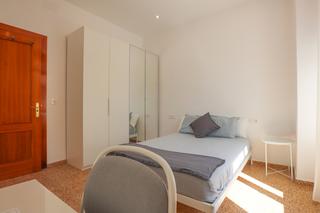 Location Appartement à Oviedo - plaza santullano 17. Solo estudiantes o trabajadores temporales trasladados con todos