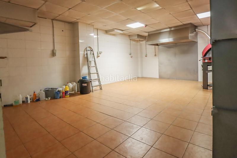 Foto 4538cbc0-867e-4b9c-b67c-80e67a5850ae. Lloguer local comercial a Oviedo - calle fermín canella 9 a Oviedo