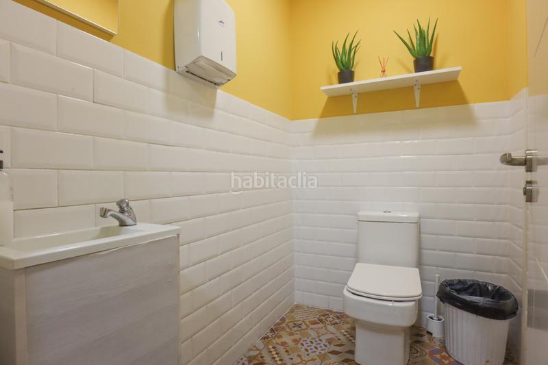 Foto ddbc8775-a281-4207-b801-e906783f36c1. Rent business premise in Oviedo - calle fermín canella 9 in Oviedo