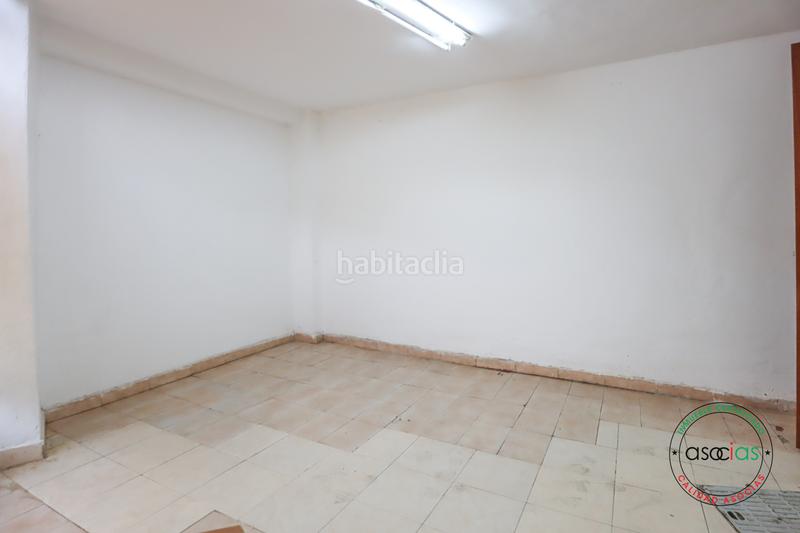 Foto 990cff01-f8e4-43b2-b307-61eea1254dce. Local commercial dans Oviedo - avenida torrelavega 54. Oviedo 54 dans Oviedo