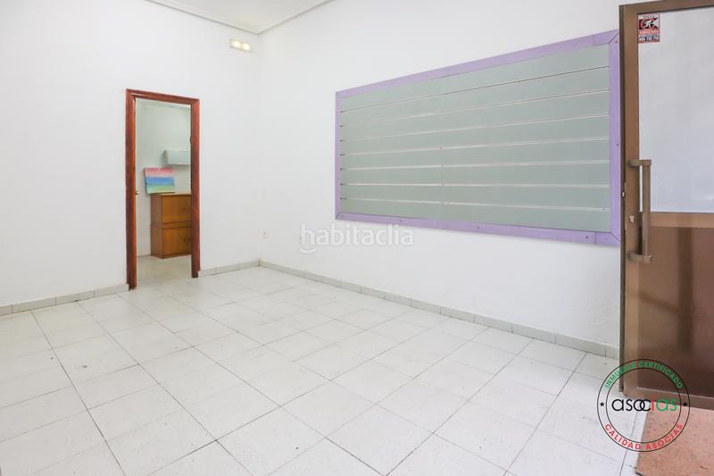 Foto c69ac39d-5881-4dc0-a128-ce4113d75fc9. Local commercial dans Oviedo - avenida torrelavega 54. Oviedo 54 dans Oviedo