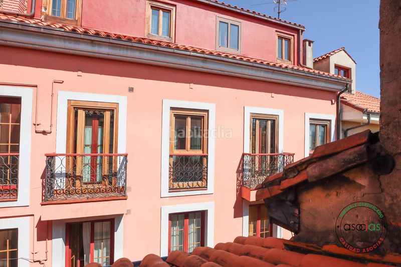 Foto ff56d011-a0de-4037-b295-fe4feeb56eef. Edifici a Casco Histórico Oviedo