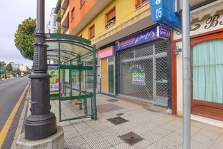 Lloguer Local Comercial a Oviedo - calle tenderina 145. Local en tenderina, frente a la parada del bus