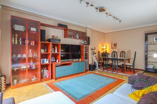 Etagenwohnung in Colloto - calle luis suarez ximielga 28. Si buscas un hogar donde sentirte a gusto desde el primer moment