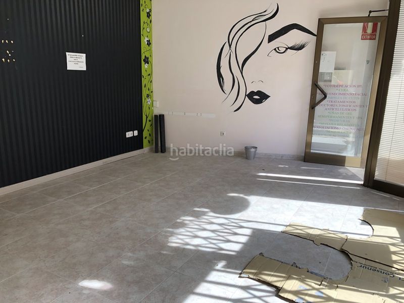 Foto 42082c6f-a9b6-496e-a945-5442e0474b48. Locale commerciale in Via Romana Segovia