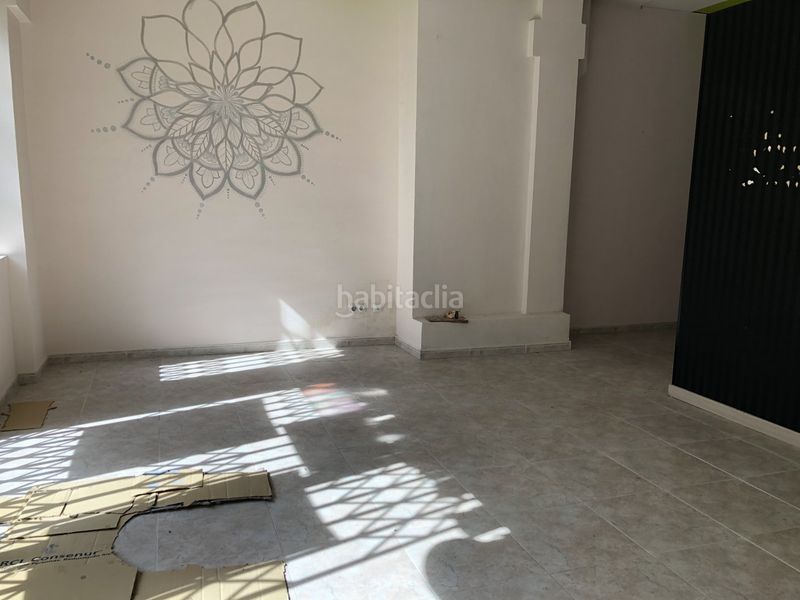 Foto 57947ed9-eee3-4d91-8203-5b961e2c06ac. Locale commerciale in Via Romana Segovia