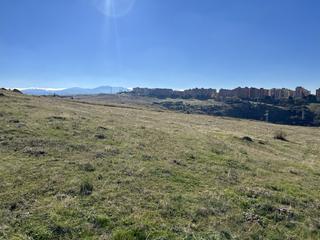 Terrain résidentiel à San Cristóbal De Segovia. Suelo urbanizable en venta en san cristóbal de segovia

 * ben