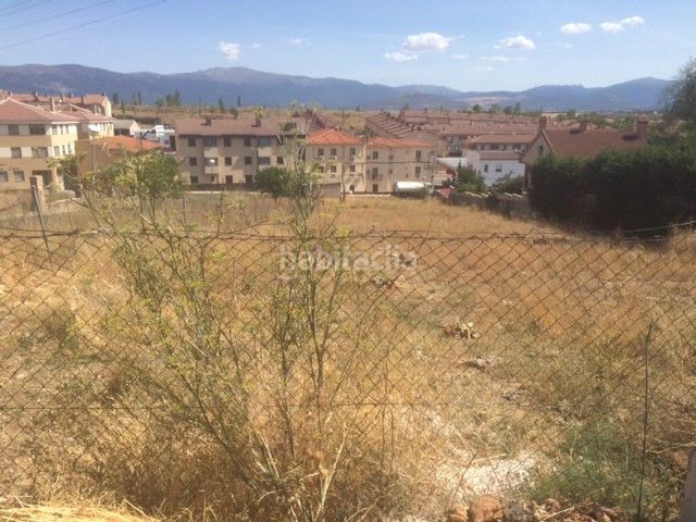 Foto cc27ada2-7432-42f4-86a5-3c1a5585676f. Terreny residencial a Lastrilla (La)