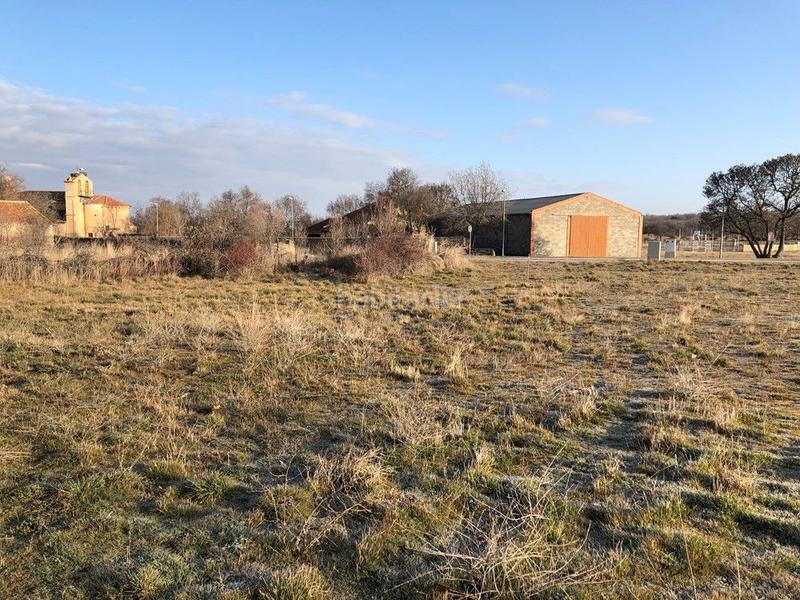 Foto 9465a769-30f5-4fbf-b6f9-1b1309adef0f. Residential plot in Pelayos del Arroyo