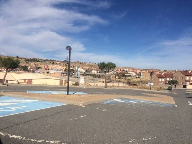 Foto c5d43d8c-8533-4950-9a36-99587efb56fb. Terreny residencial a Lastrilla (La)
