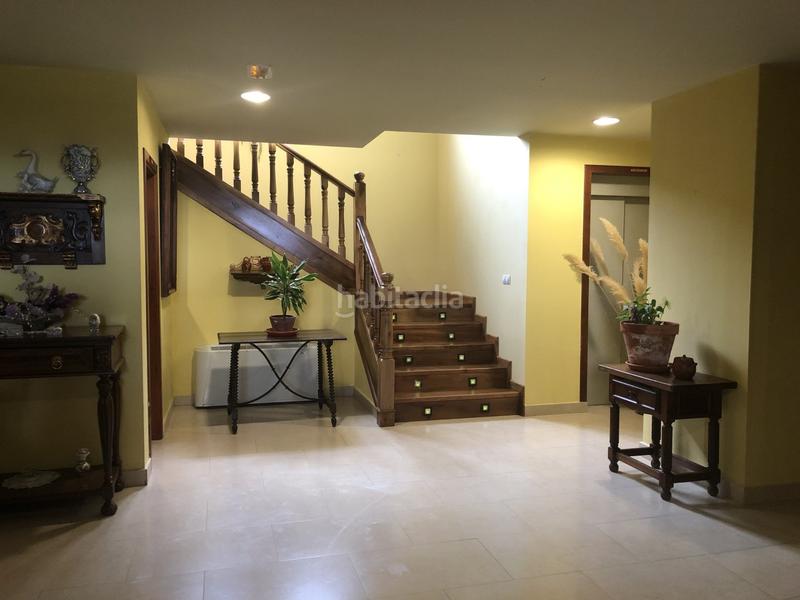 Foto ccfc1a09-1803-4600-a22c-4790fa603cd5. Edifici a Torrecaballeros