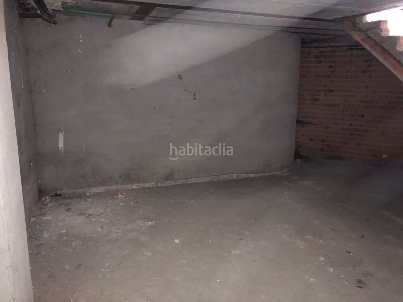 Foto d406edeb-8e8d-4f79-a31f-42262b4100b7. Local comercial a el mayo 19 a Navafría