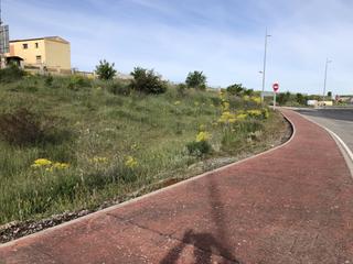Terreny residencial a Lastrilla (La). Suelo urbano en esquina en venta en la lastrilla  segovia benefi