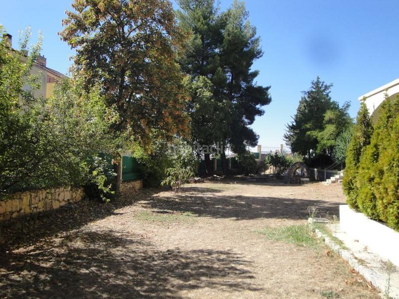 Foto 6af9e34f-e0fa-46df-bbe2-9b8ac8f0e897. Chalet with heating parking in Lastrilla (La)