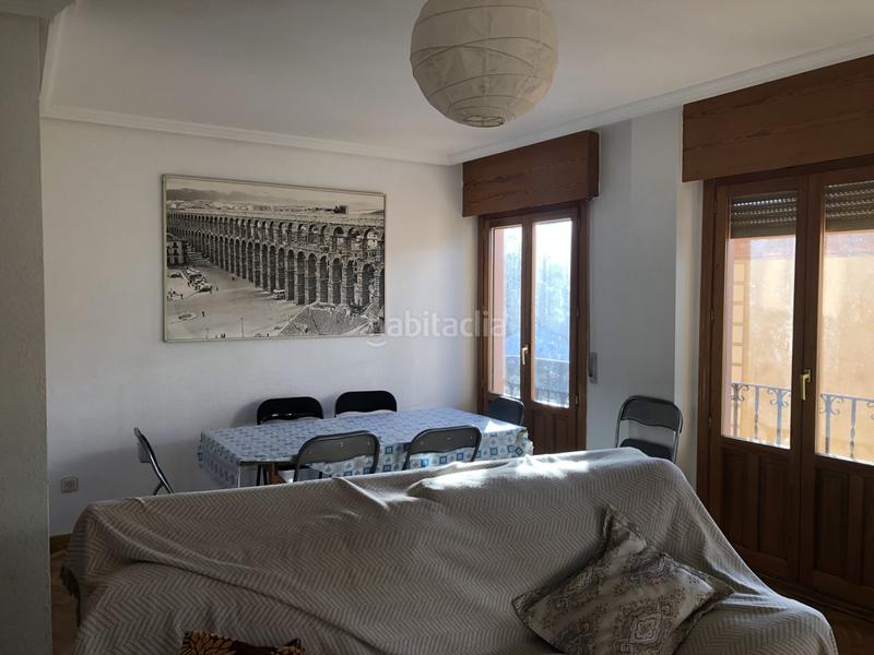 Foto a967932a-0738-44e3-8fd8-01a3895e63e5. Dúplex piso dúplex en venta Centro beneficios y virtudes la situación, a 5 minutos andando al acueducto o a la plaza mayor. l en Segovia