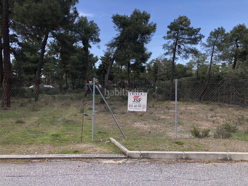 Foto c04018e7-4829-4d9f-8628-d9d40b01782b. Terreny residencial a Marugán