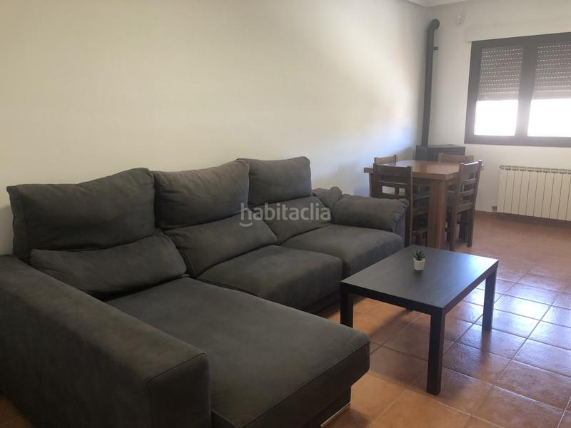 Foto 34027ed3-cf84-4832-984d-b293f8bbff09. Maison jumelée avec chauffage parking dans Roda de Eresma