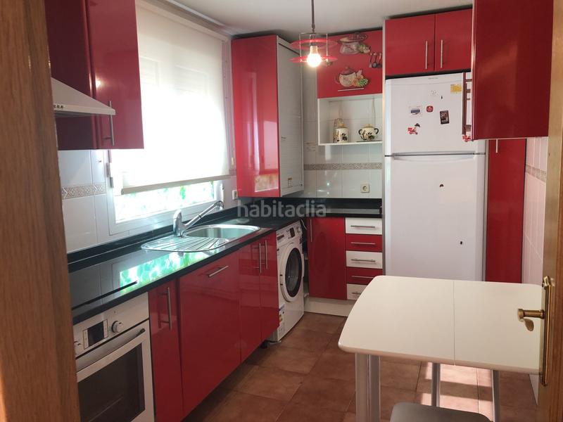 Foto 2adc1ee5-2768-4b02-b516-5e83558d865e. Casa a schiera con riscaldamento parcheggio in Lastrilla (La)
