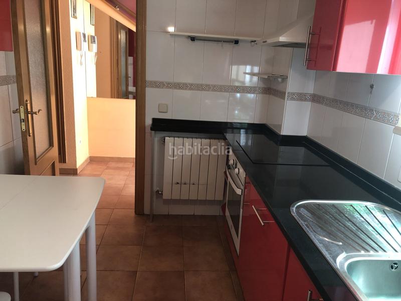 Foto 737c503f-4fae-42a2-ab90-083b72a32ac4. Casa a schiera con riscaldamento parcheggio in Lastrilla (La)