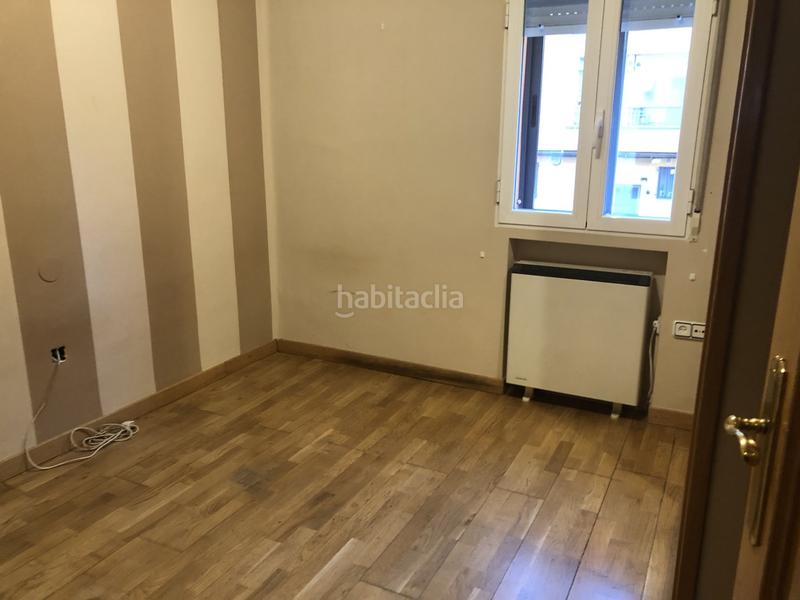 Foto b88a5f2d-73b0-466a-bc2c-952b5c64fe66. Piso  en venta san joséplaza de toros beneficios y virtudes el estado las mejoras del edificio fachada arreglada la ub en Segovia