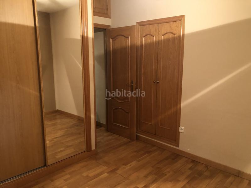 Foto b987c6d1-982b-41a1-96f0-a62403b49194. Piso  en venta san joséplaza de toros beneficios y virtudes el estado las mejoras del edificio fachada arreglada la ub en Segovia