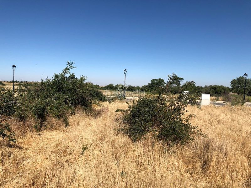 Foto 2b1041e9-0a60-4df8-b18d-9809170348fd. Terreny residencial a Trescasas