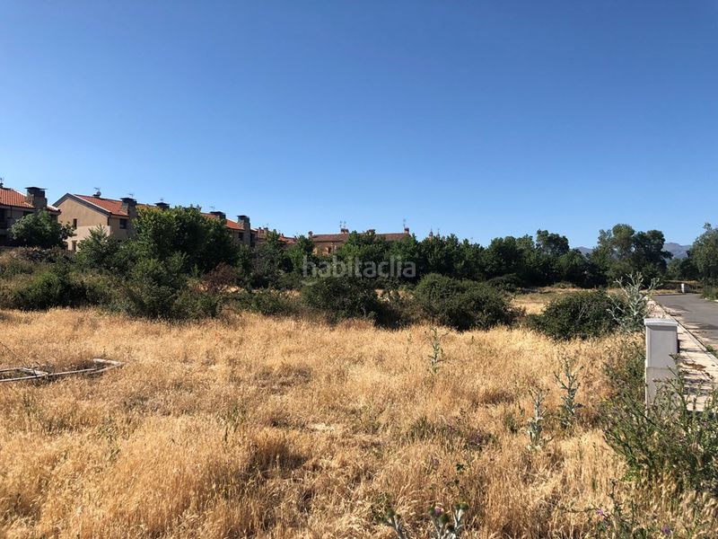 Foto ea795276-ed82-42ab-babf-355f416c3d5a. Terreny residencial a Trescasas