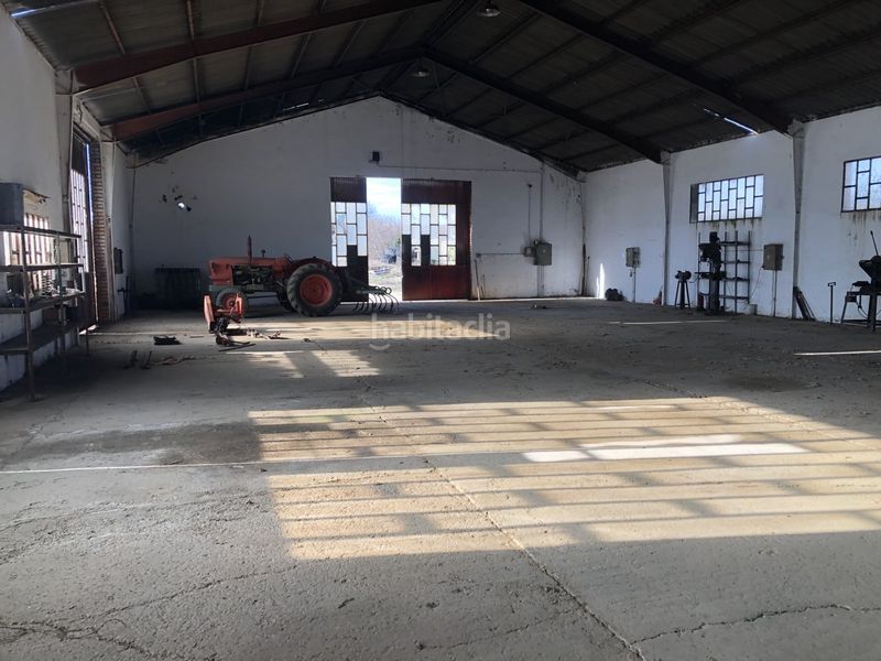 Foto 1573611b-3b47-4aee-8707-fa6d45fd0e14. Industrial building in Santa María la Real de Nieva