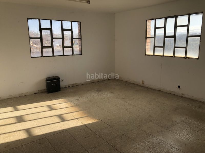 Foto edc73fbc-d184-4db0-ba35-8bf830fc4a46. Industrial building in Santa María la Real de Nieva