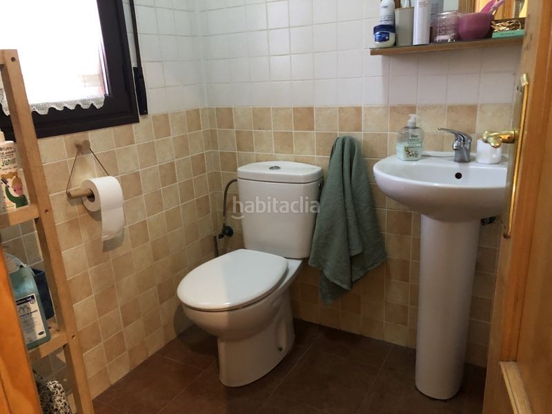 Foto 0faf7ee3-4386-4635-94ac-e54c6f8335ca. Casa adossada amb calefacció aparcament a Cabañas de Polendos
