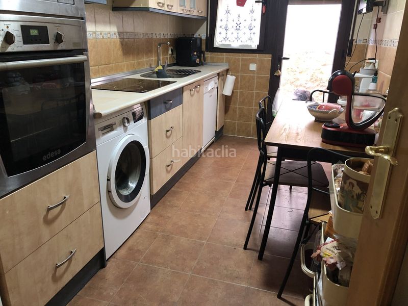 Foto 35d170cf-8a76-4365-9d6d-13e7e276861e. Casa adossada amb calefacció aparcament a Cabañas de Polendos
