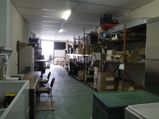 Foto 8f325c32-9fed-4bd7-ba43-2c7b05037106. Local comercial amb calefacció a Lastrilla (La)