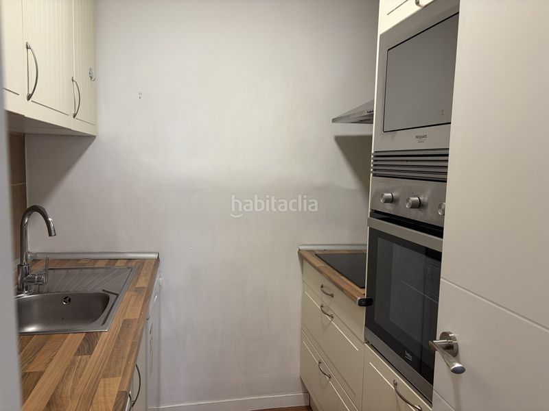 Foto 132df6f2-a653-41b5-a3af-32fb6591fdb7. Lloguer pis amb calefacció a San Ildefonso