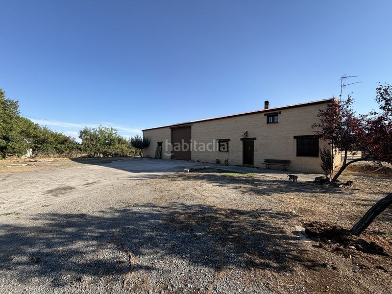 Foto 1c013738-611f-41be-b09e-34d47076e310. Casa amb aparcament a Hontanares de Eresma