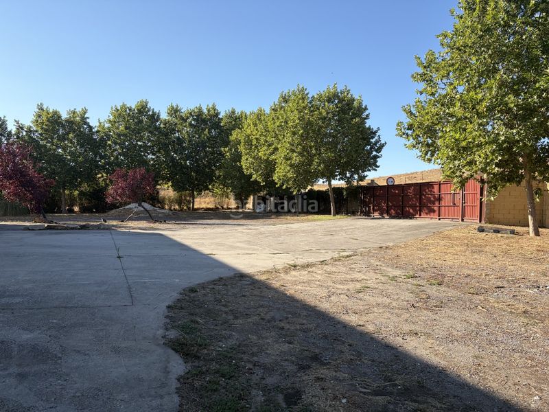 Foto e63d0d2b-b5a4-4166-be12-00a863dfc41a. Casa amb aparcament a Hontanares de Eresma