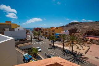 Pis a Calle daoiz y velarde 1. Piso en sardina con vistas al mar y jardín