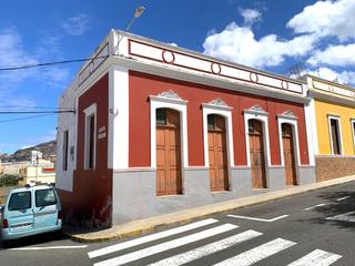 Casa a Plaza de san isidro 13. Casa en san isidro con fachada a 3 calles