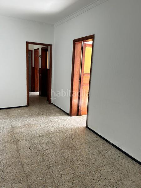 Foto 0949529e-160b-4b85-8fa4-94b5a37f71b5. Piso en Carretera del Centro Palmas de Gran Canaria (Las)