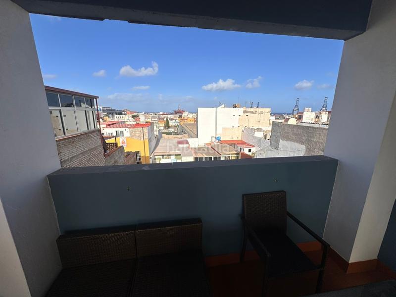Foto cbc08baa-57d1-4ef6-bd36-7a48cb763666. Edificio en Isleta Palmas de Gran Canaria (Las)