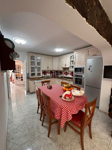 Foto 39d0ce2e-7f58-4004-b590-9b104a652bc4. Casa adossada a Miller Palmas de Gran Canaria (Las)