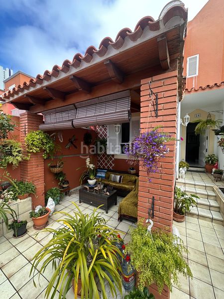 Foto b2bb4800-3d01-49d9-bc1e-c5e5e4e5ca48. Casa adossada a Miller Palmas de Gran Canaria (Las)